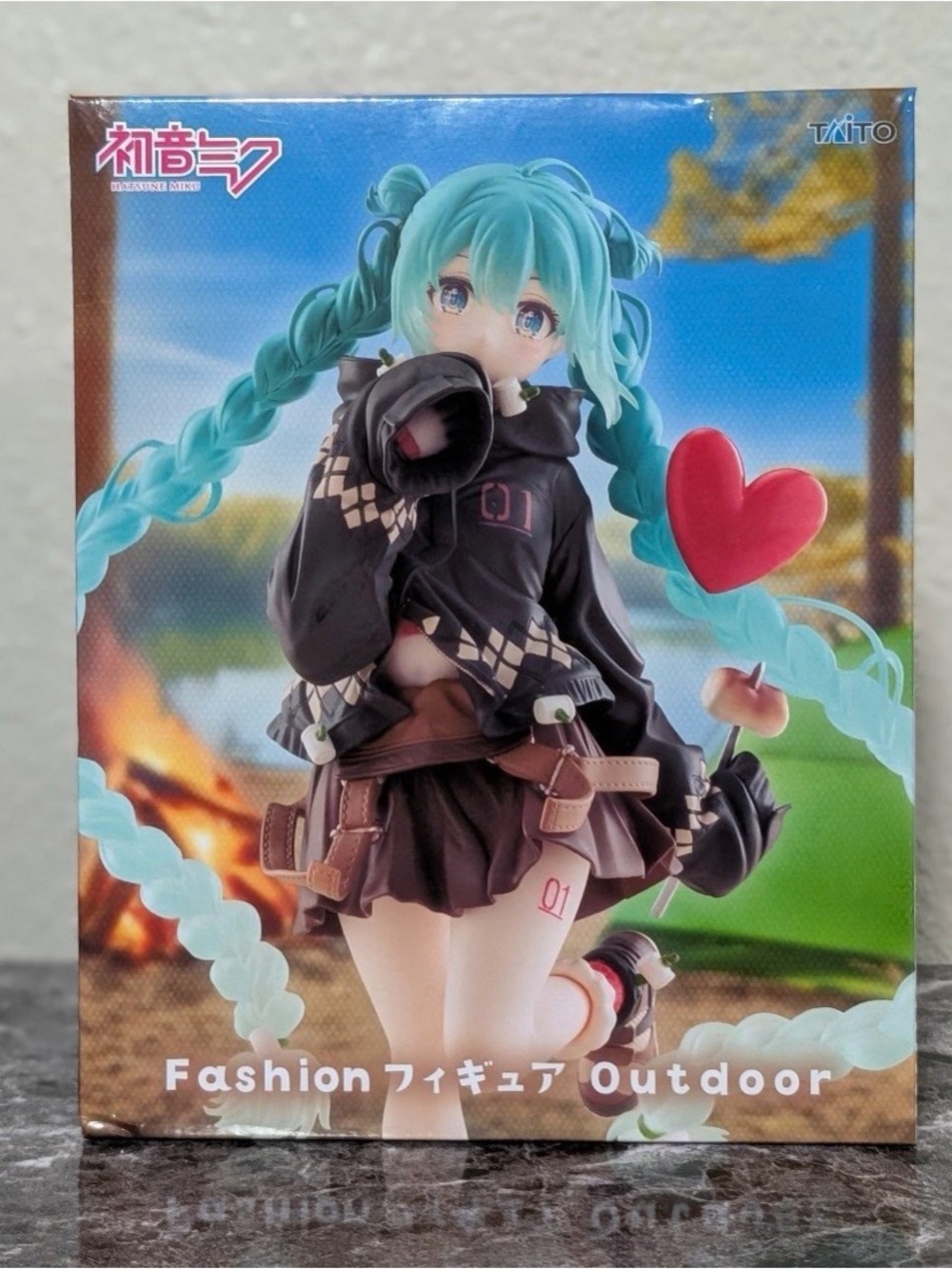 Hatsune Miku Outdoor Fashion Figure Taito
